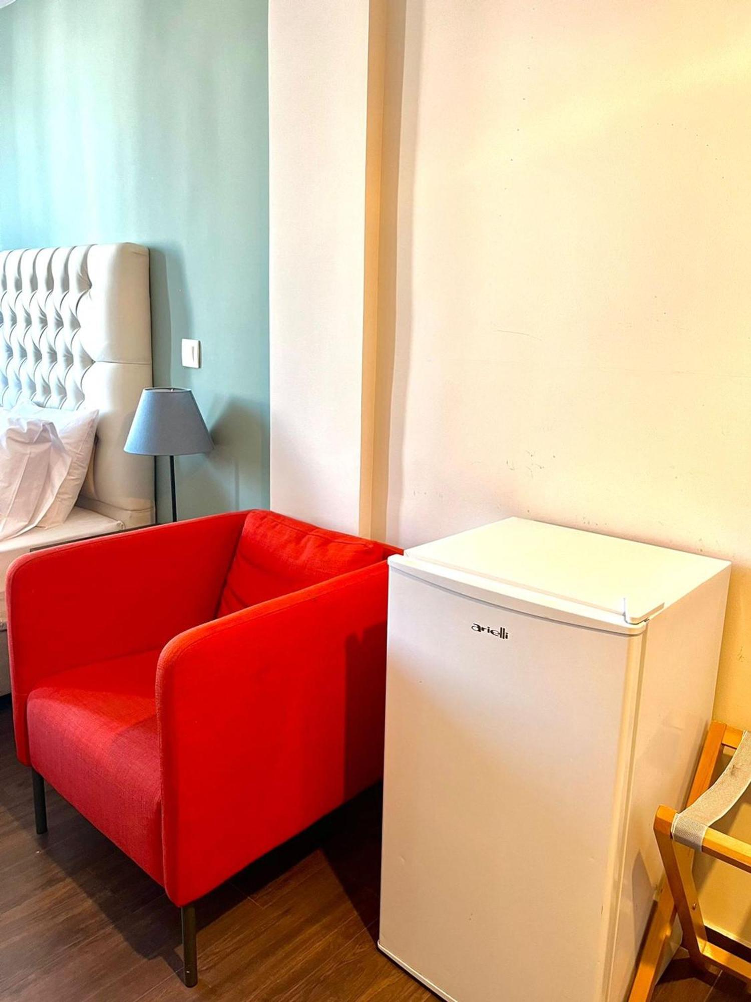 Ermou Fashion #508 @ Plaka - King Size Bed * Athen